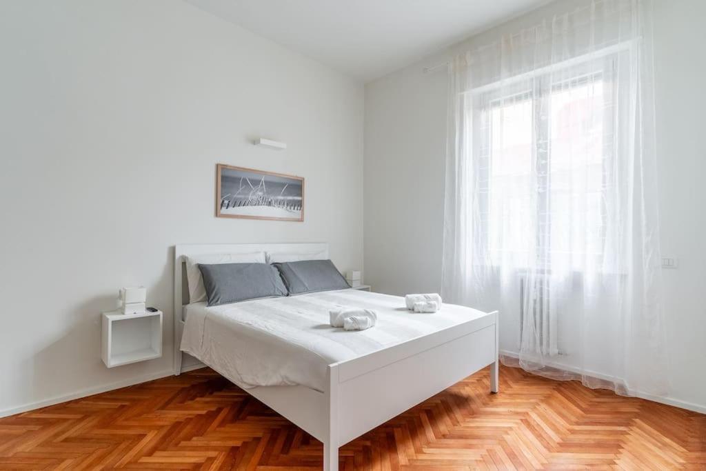 Giorgina's One Bedroom 20 Minuts Walking To Duomo Milano